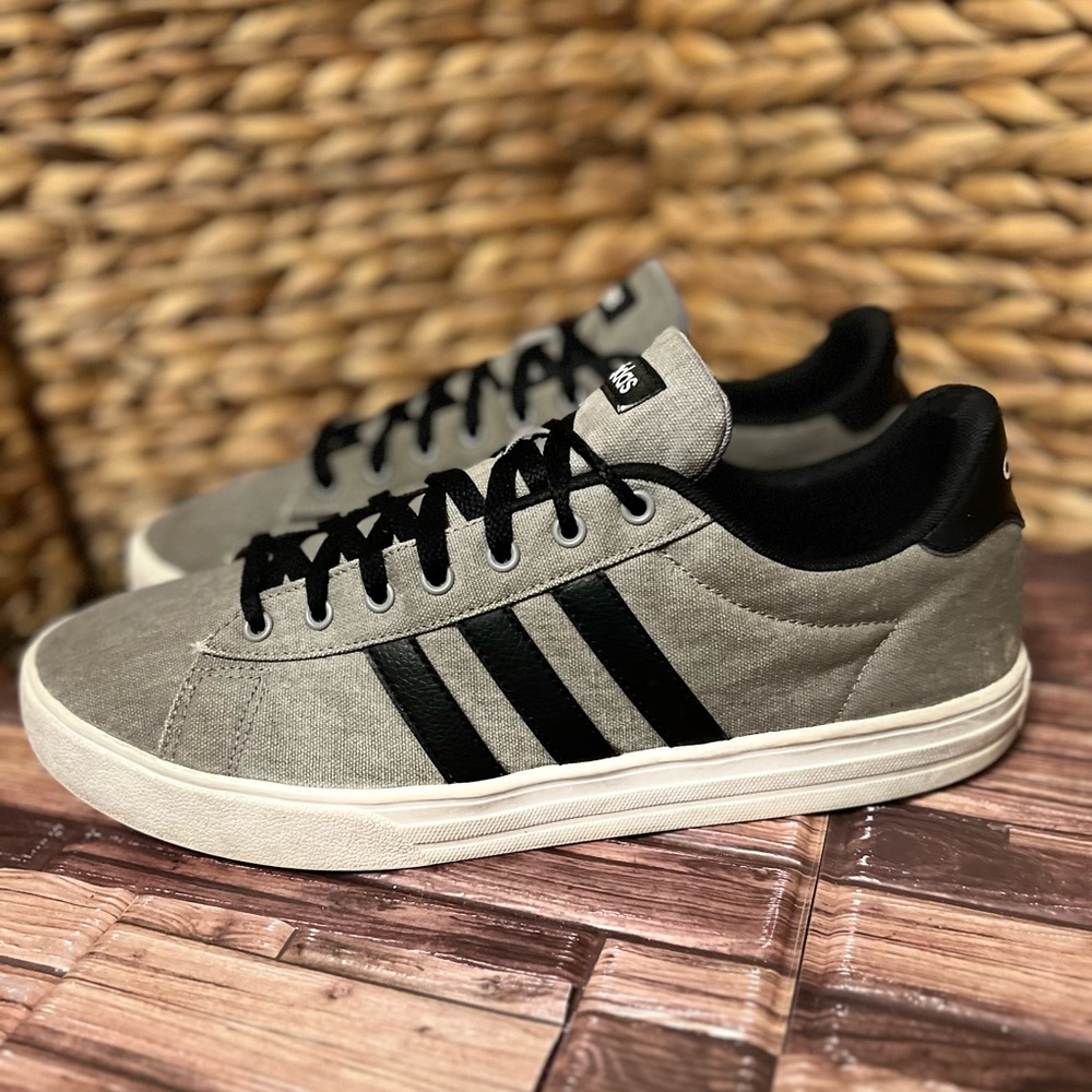 Men’s Adidas